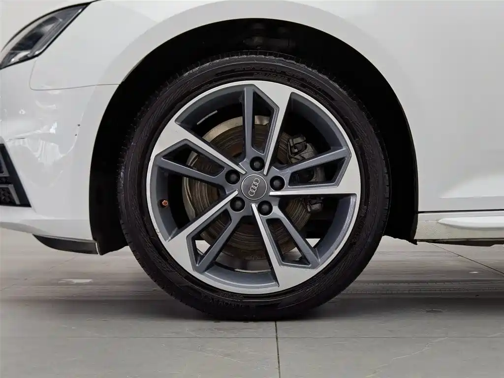 Audi A4L 2019 40 TFSI Progressive (China VI) фото 17