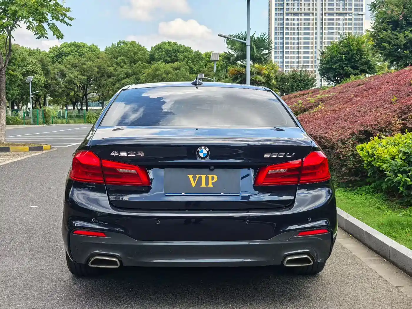 Photo 9 - BMW 5 Series