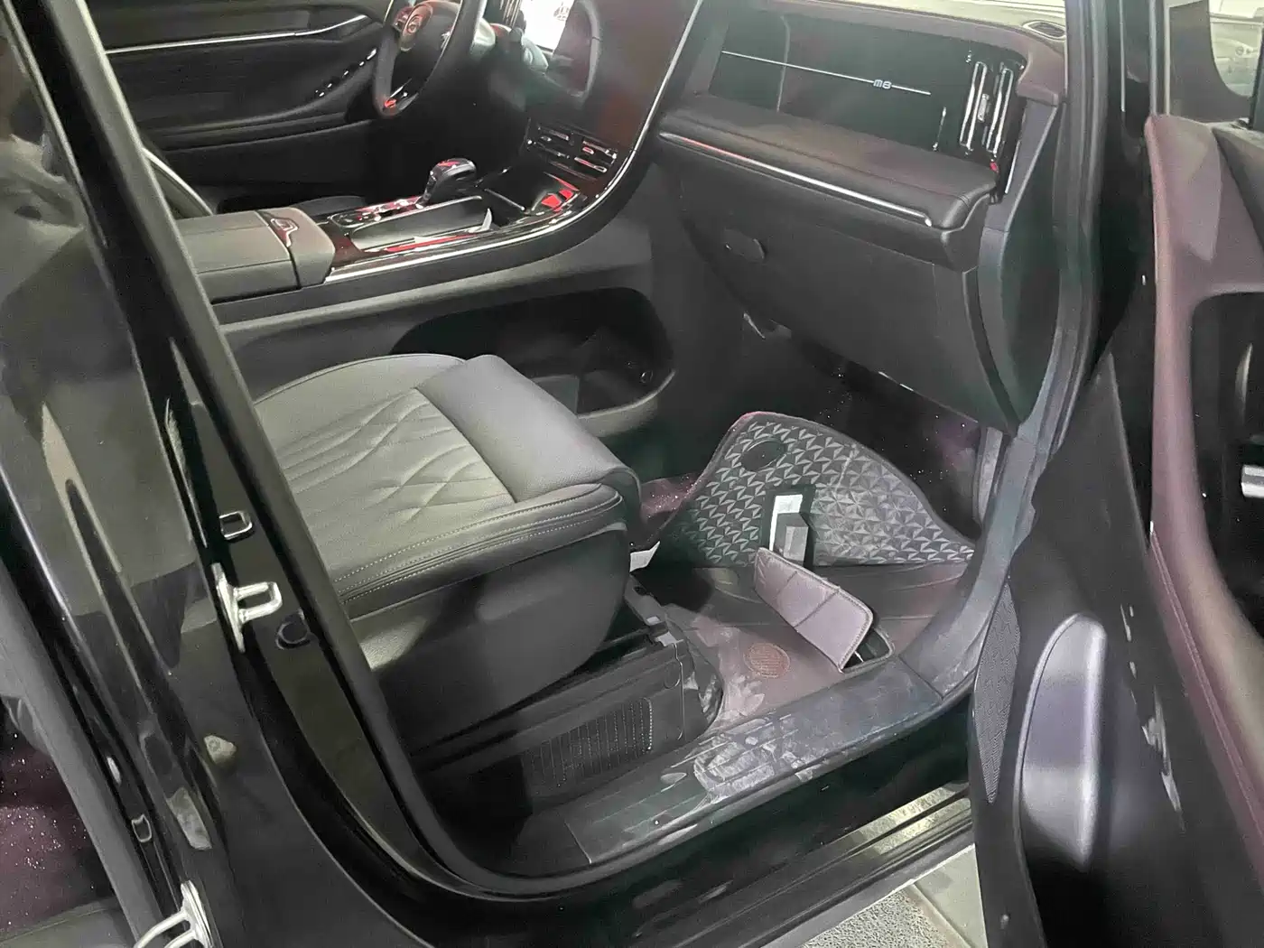 GAC Trumpchi Trumpchi M8 2024 Master Series 400T Premium Edition фото 6