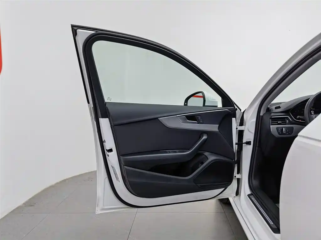 Audi A4L 2019 40 TFSI Progressive (China VI) фото 8