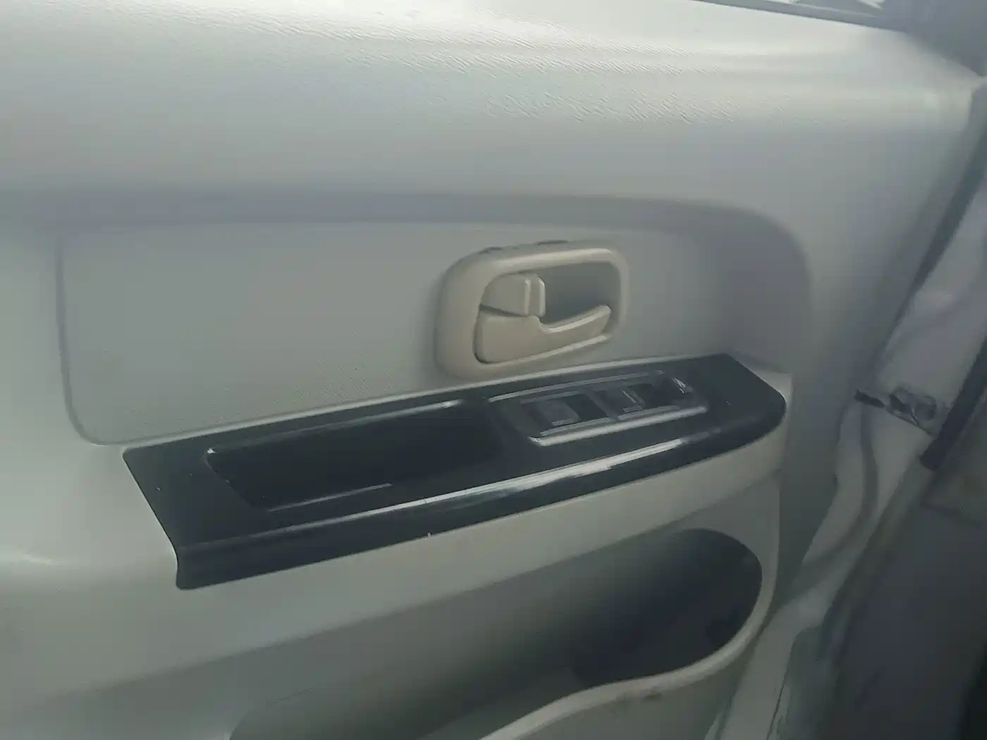 SRM Xinyuan New Energy Hiace EV 2020 2021 Comfort