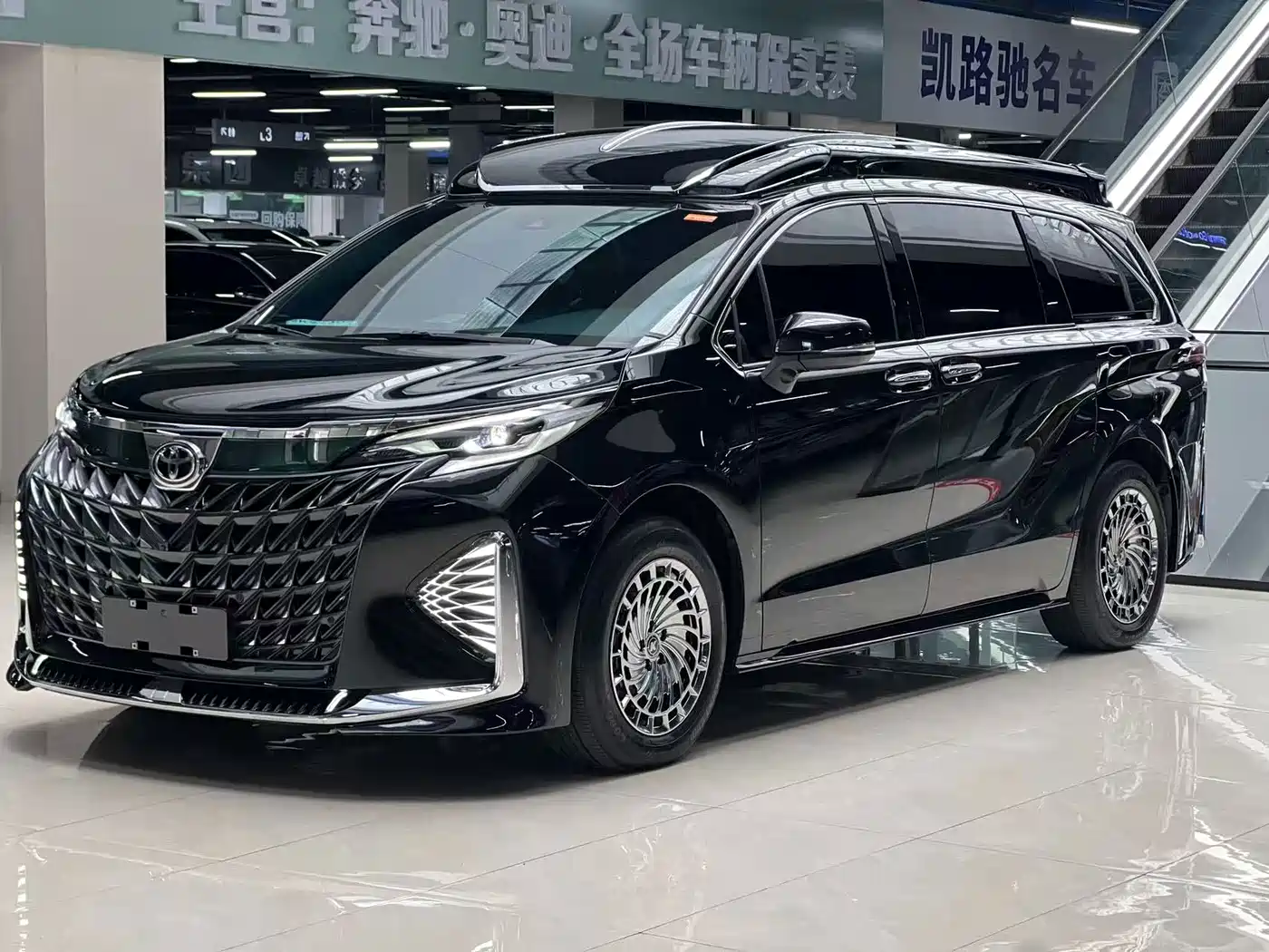 Toyota Sienna 2026 2026 2.5L Hybrid AWD Premium Edition
