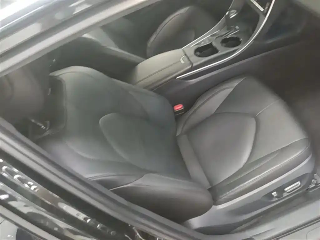 Toyota Avalon 2021 2.5L Luxury Edition фото 25