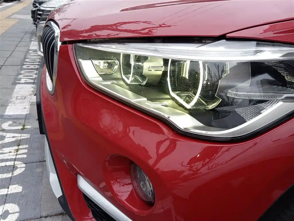 BMW X1 2019 sDrive18Li Premium Model фото 18
