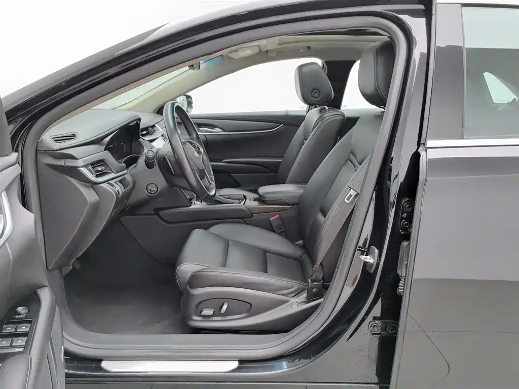 Cadillac XTS 2018 28T Technology фото 10