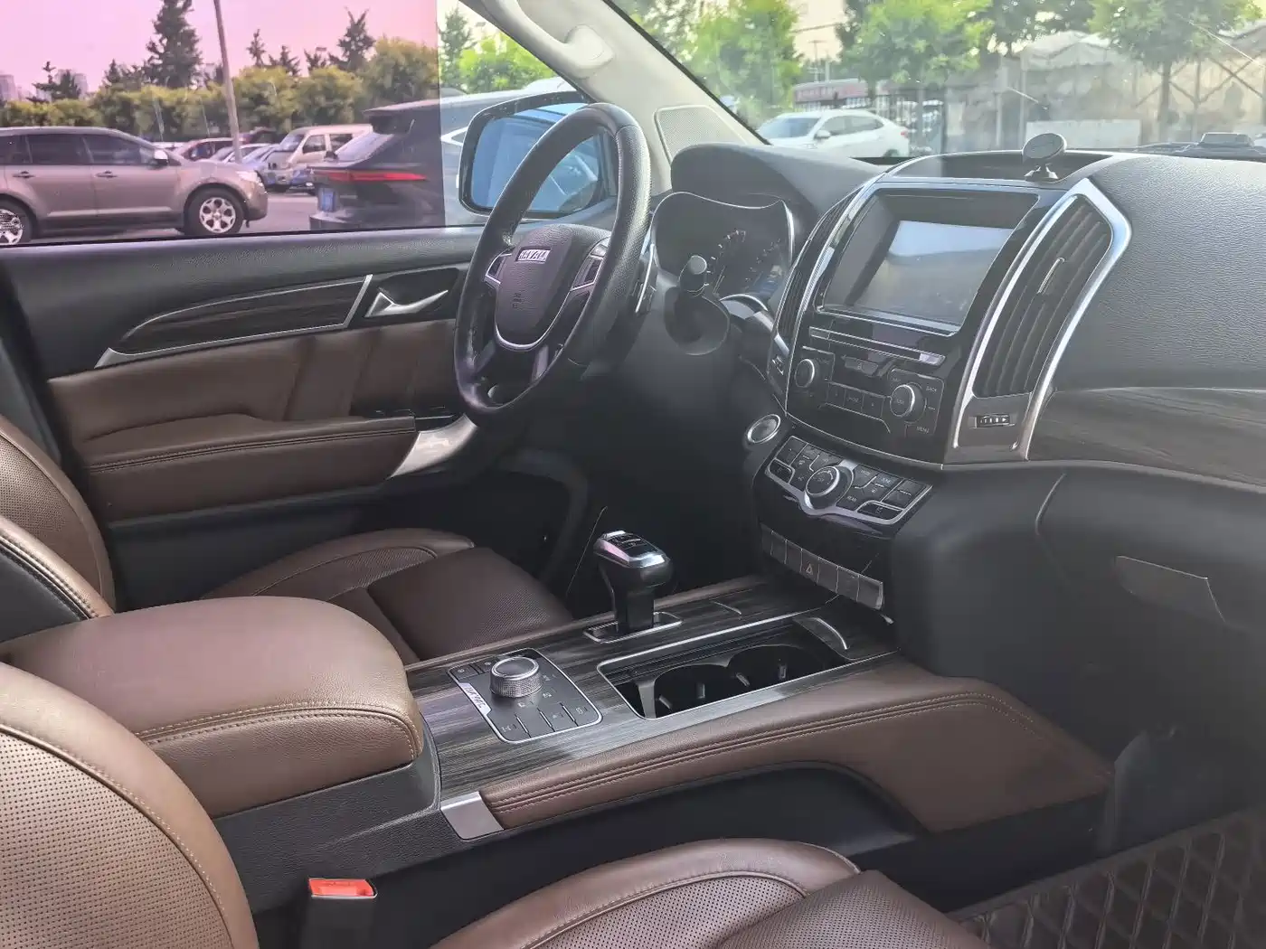 Photo 12 - Haval H9