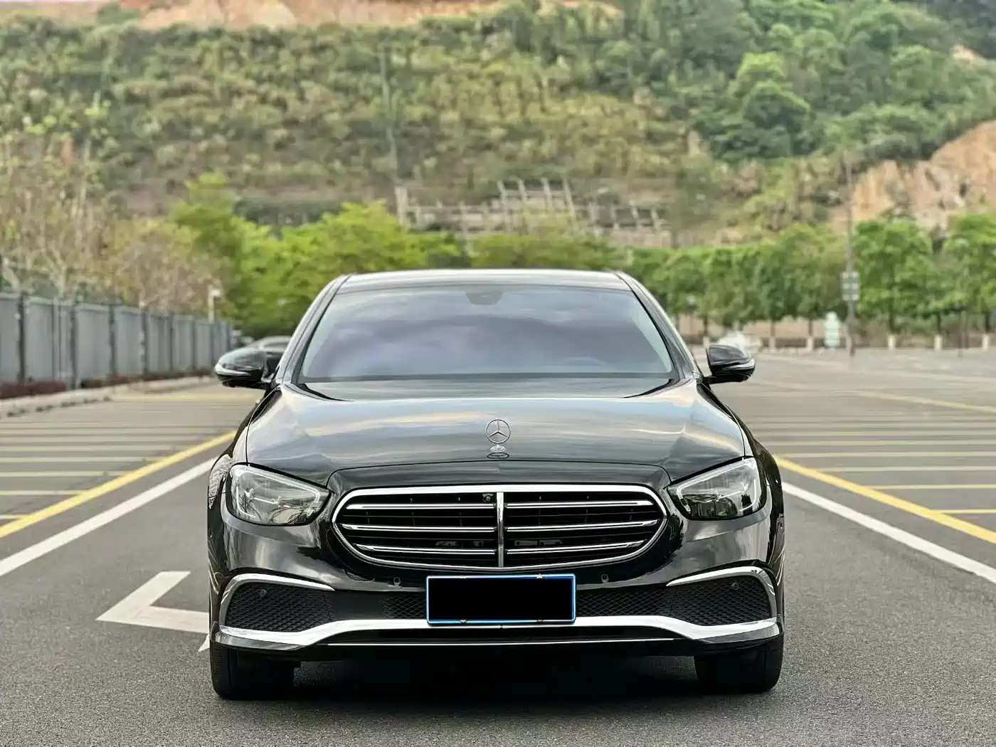 Mercedes-Benz E-Class 2023 E 300 L Luxury фото 3