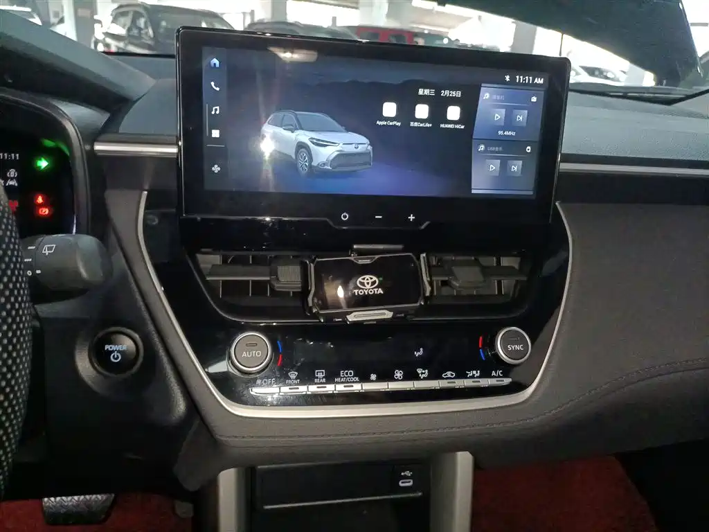 Toyota Frontlander 2024 2.0L Smart Hybrid Dual Engine Leading Edition фото 9
