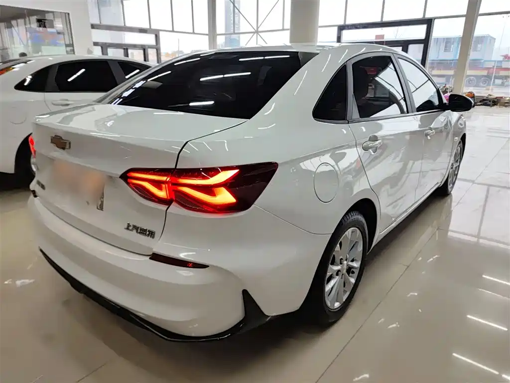 Chevrolet Monza 2023 1.5L DCT Enjoyment Edition фото 5