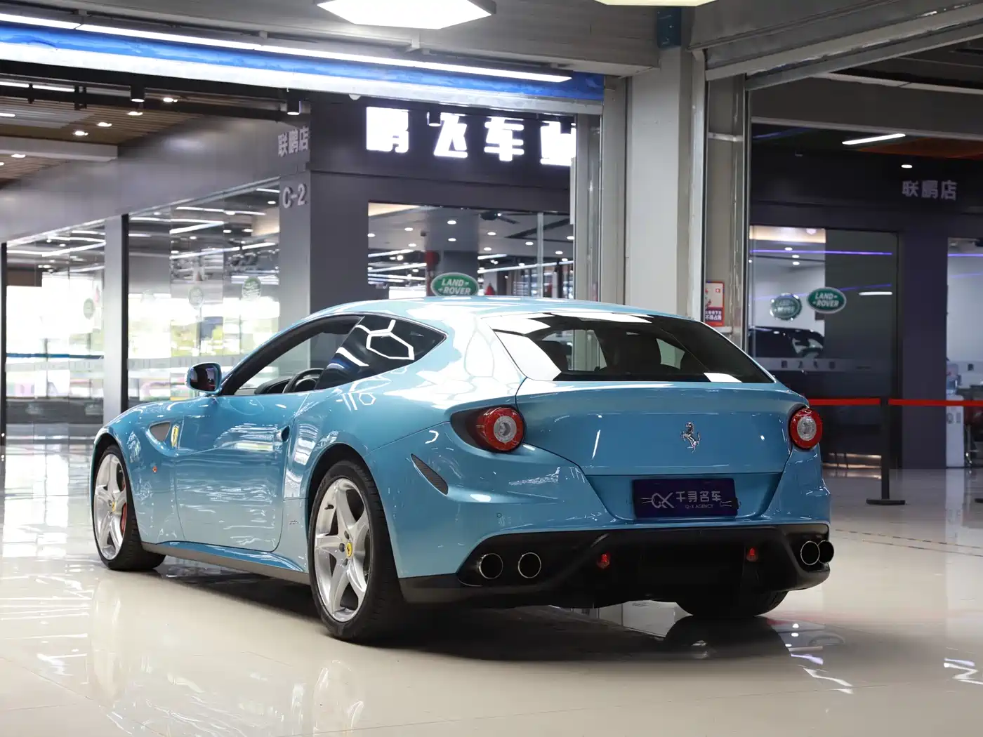 Ferrari FF 2012 6.3L V12 фото 15