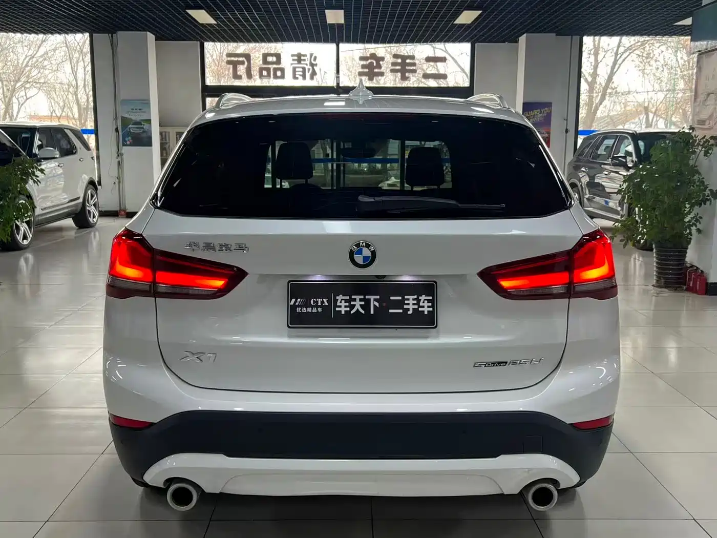 BMW X1 2020 sDrive25Li Leading Model фото 5
