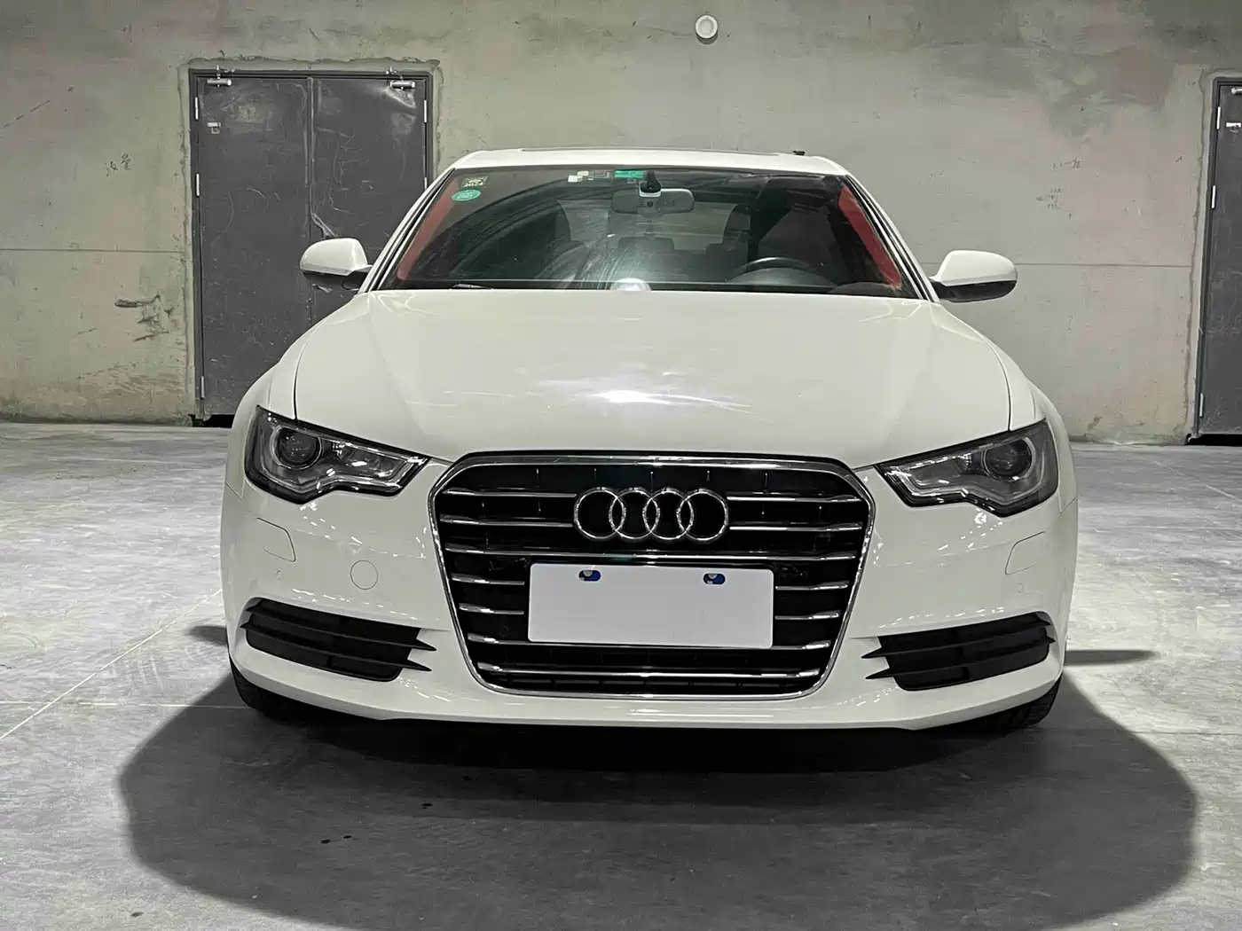 Audi A6L 2014 TFSI Standard фото 2