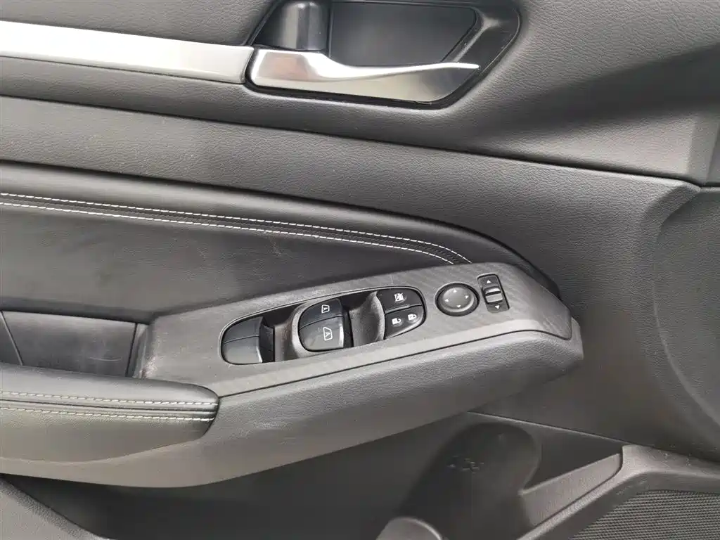 Nissan Teana 2020 2.0L XE Fashion Edition фото 9