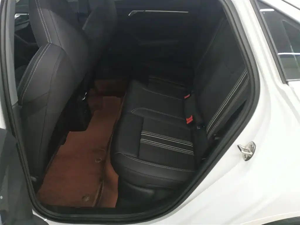 Audi A3 2024 Model A3L Limousine 35 TFSI Fashion Sport фото 13