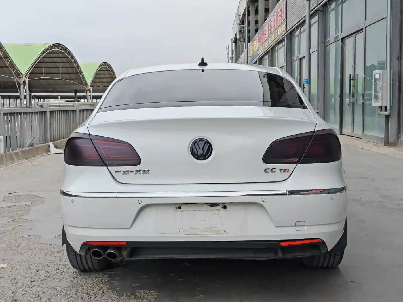 Volkswagen FAW-Volkswagen CC 2016 Model 1.8TSI Luxury фото 5