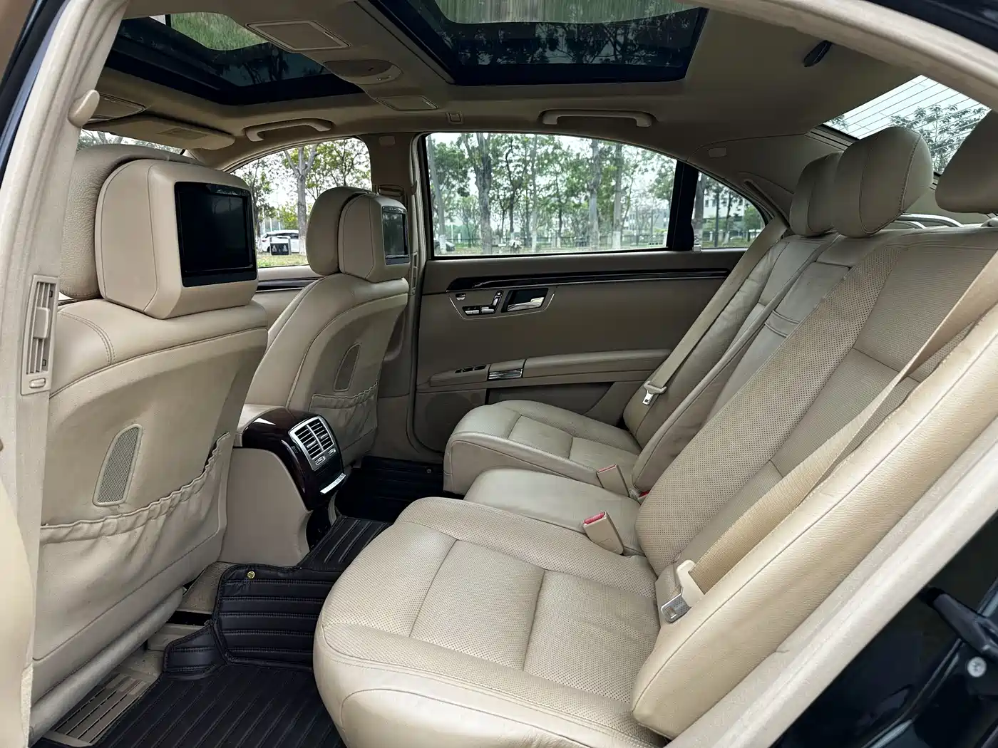 Mercedes-Benz S-Class 2010 S 350 L Luxury фото 10