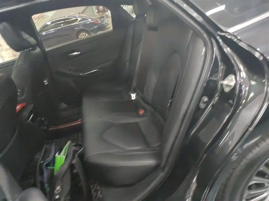 Toyota Avalon 2019 2.5L Touring Premium Edition China VI фото 13