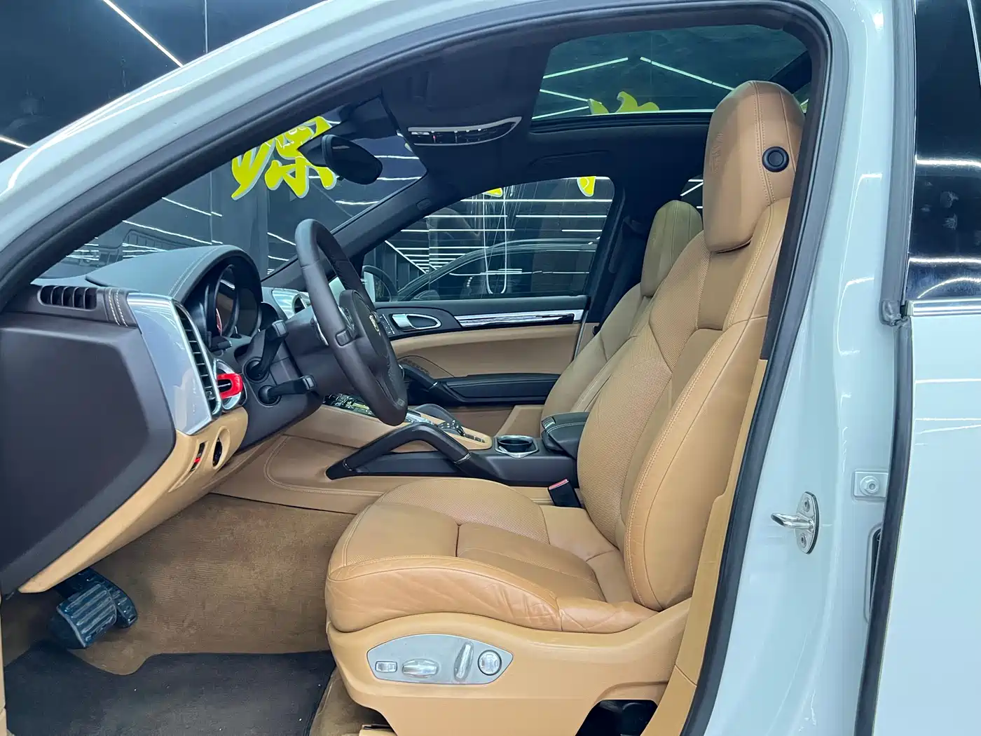 Porsche Cayenne 2011 Cayenne 3.0T фото 9