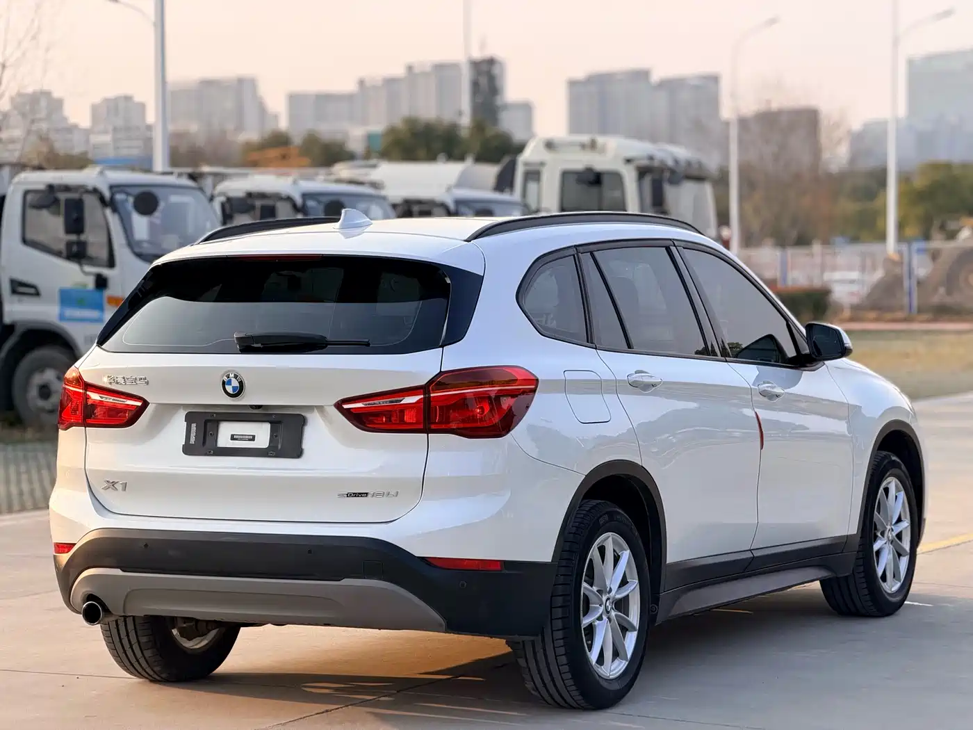BMW X1 2019 sDrive18Li Fashion Model фото 5