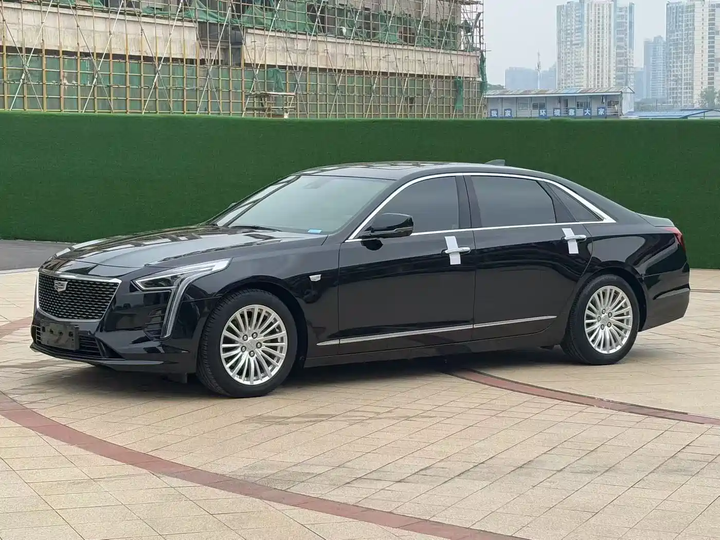 CADILLAC CT6