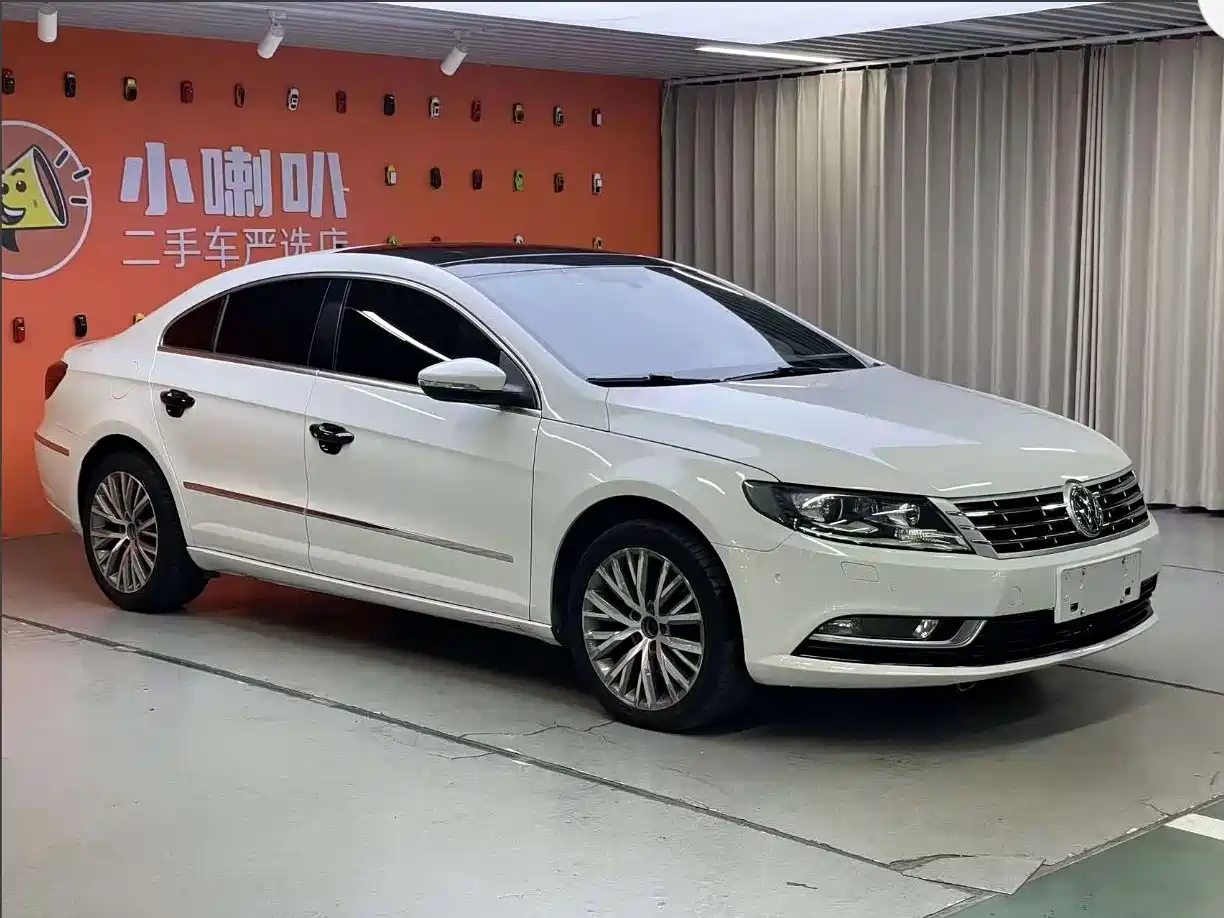 Volkswagen FAW-Volkswagen CC 2018 1.8TSI Luxury фото 3