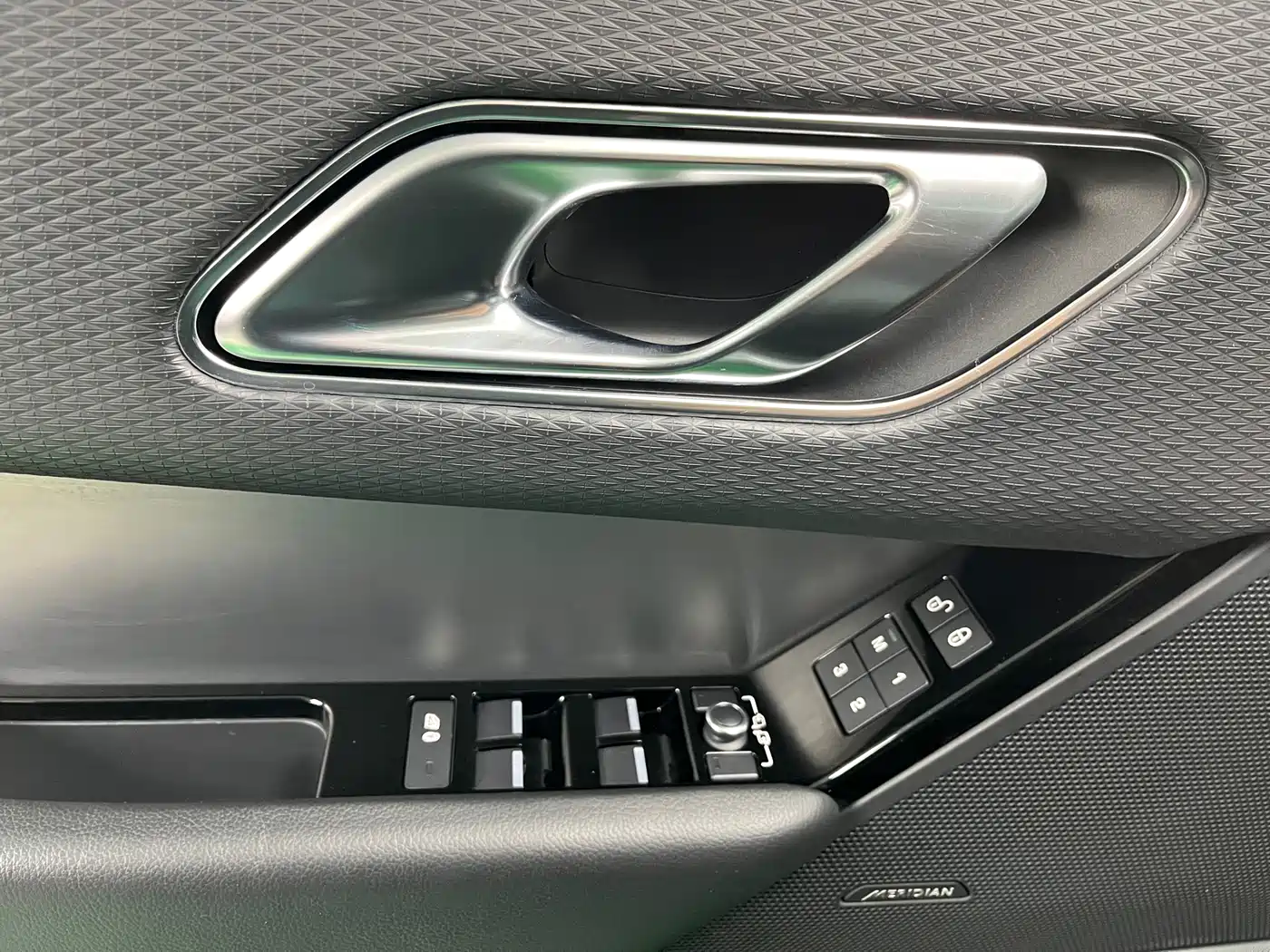 Land Rover Range Rover Velar 2020 P340 R-DYNAMIC S фото 8
