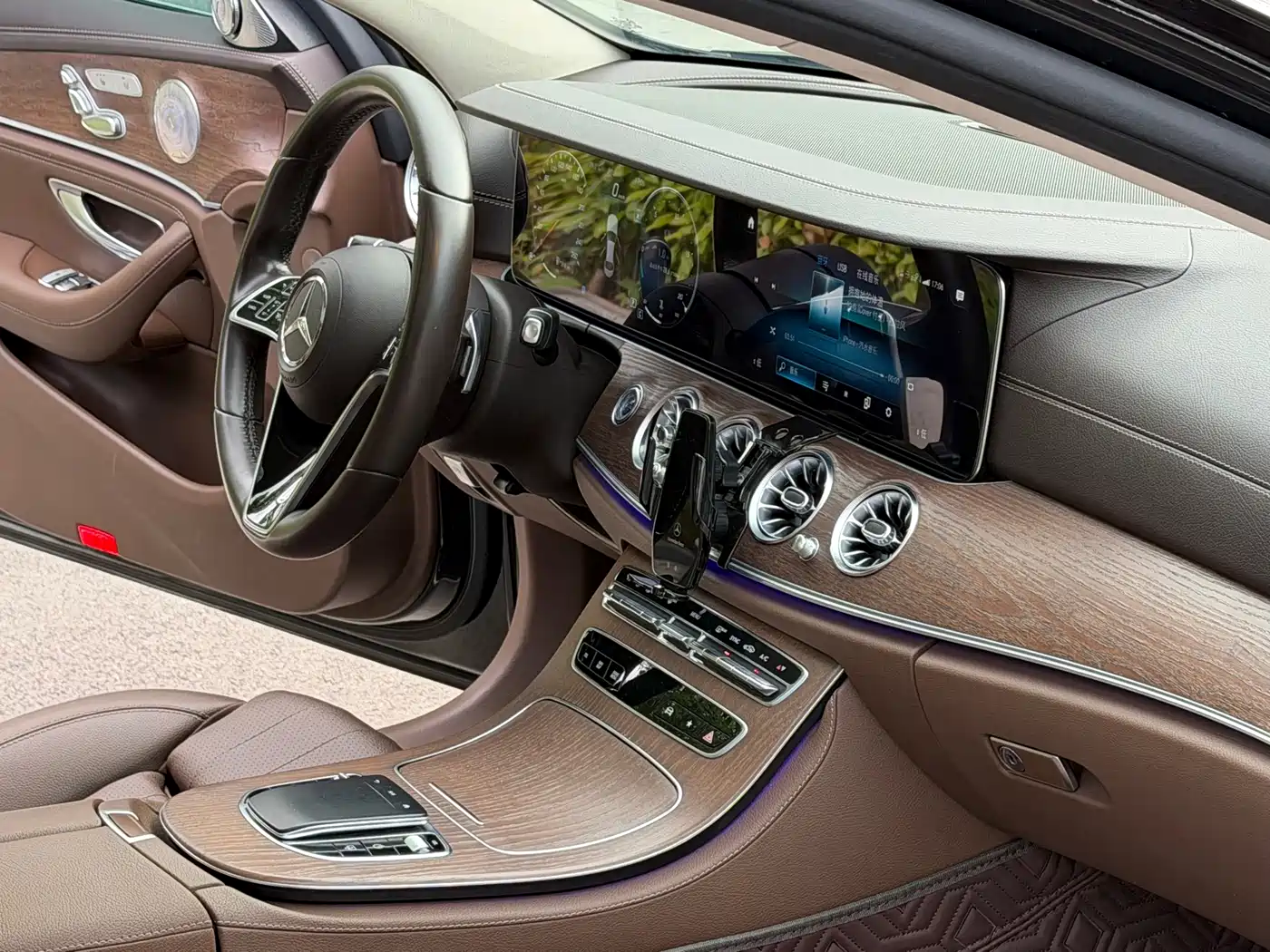 Mercedes-Benz E-Class 2022 Second Facelift E 300 L Luxury фото 8