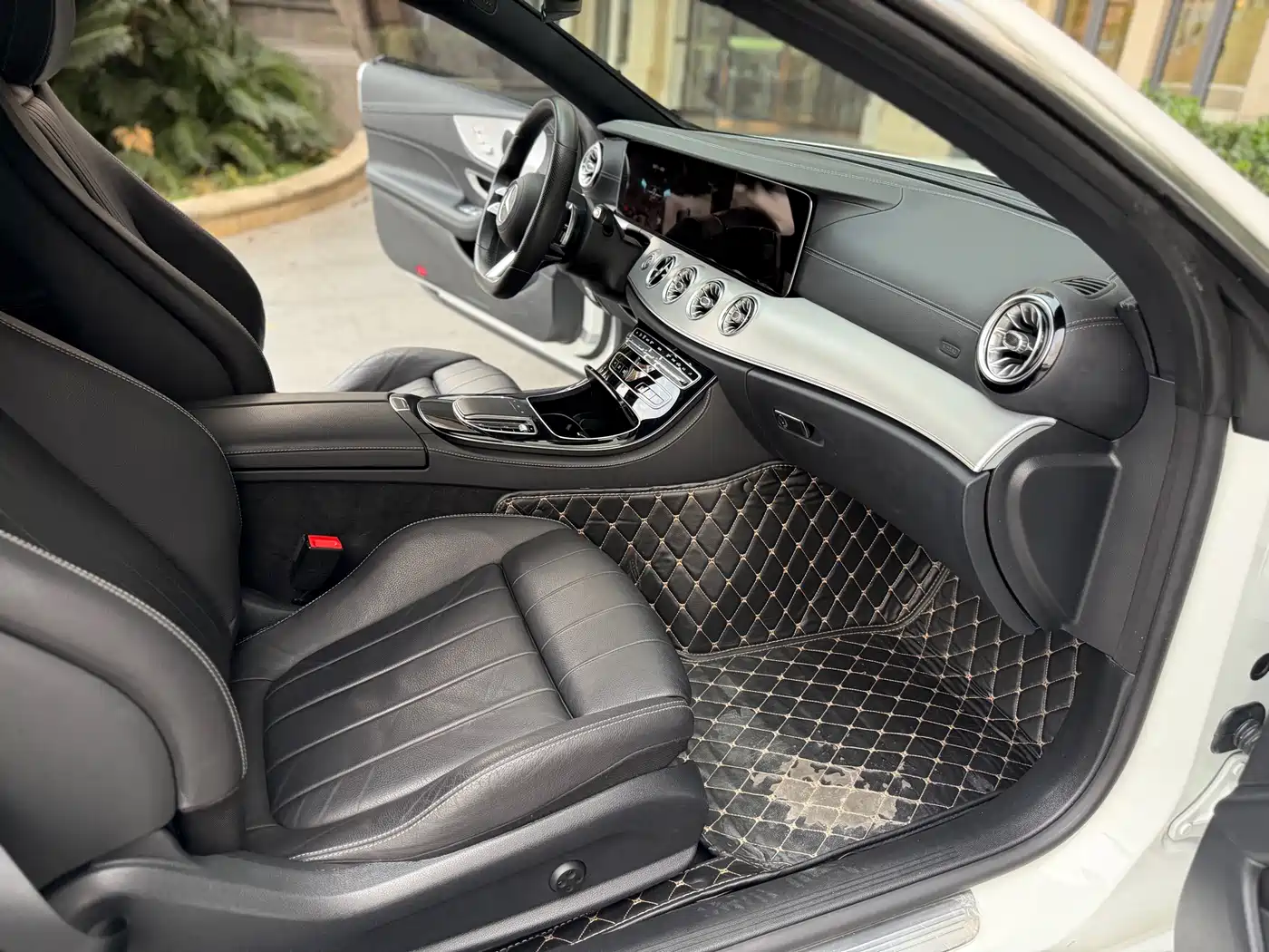 Mercedes-Benz E-Class (Import) 2021 E 260 Coupe фото 4