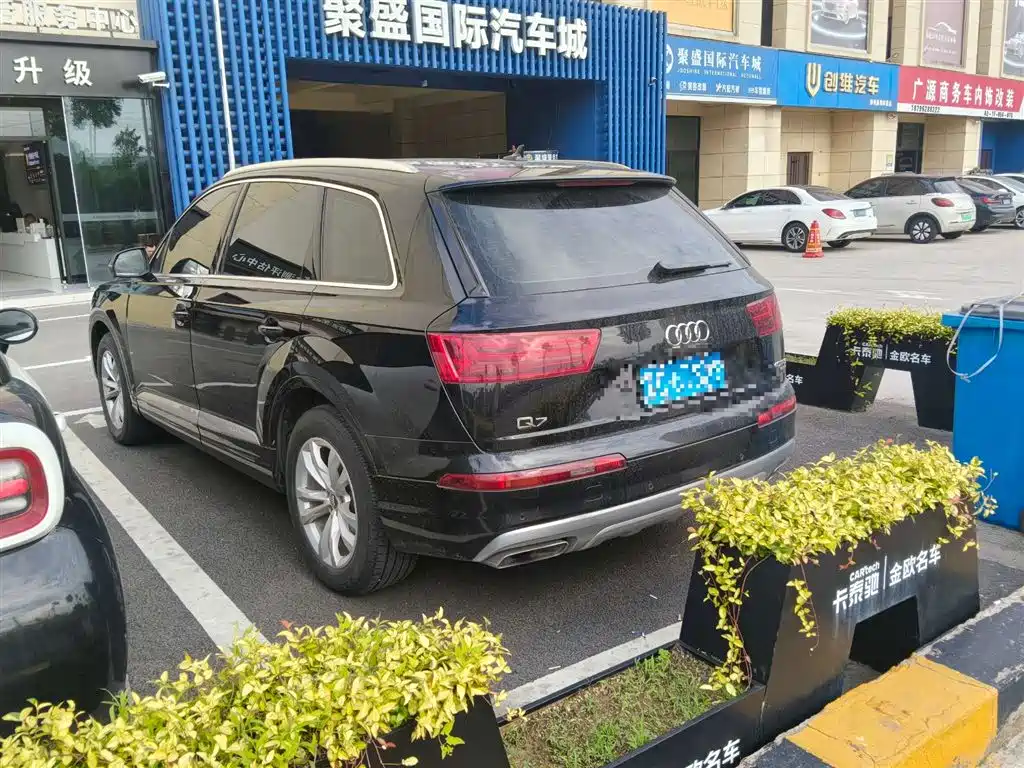 Audi Q7 2016 40 TFSI Comfort фото 4