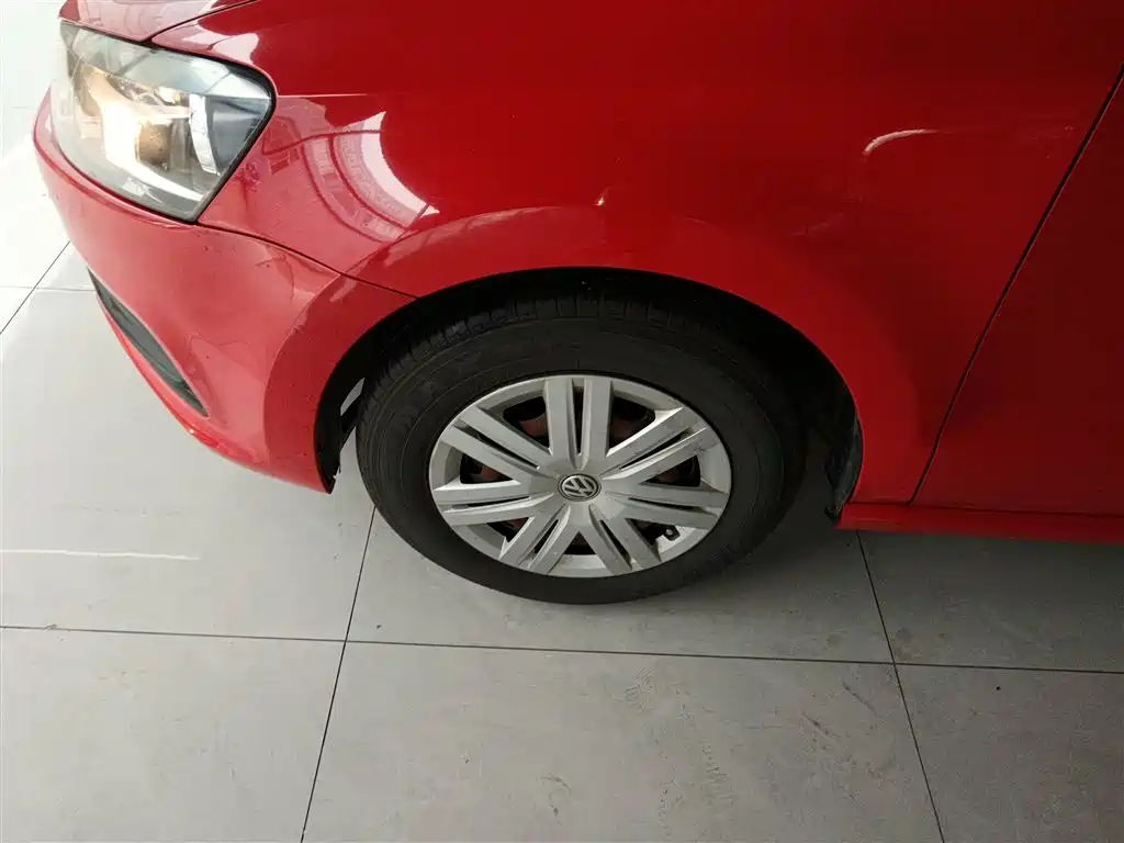 Volkswagen Polo 2016 1.4L Automatic Trend фото 25