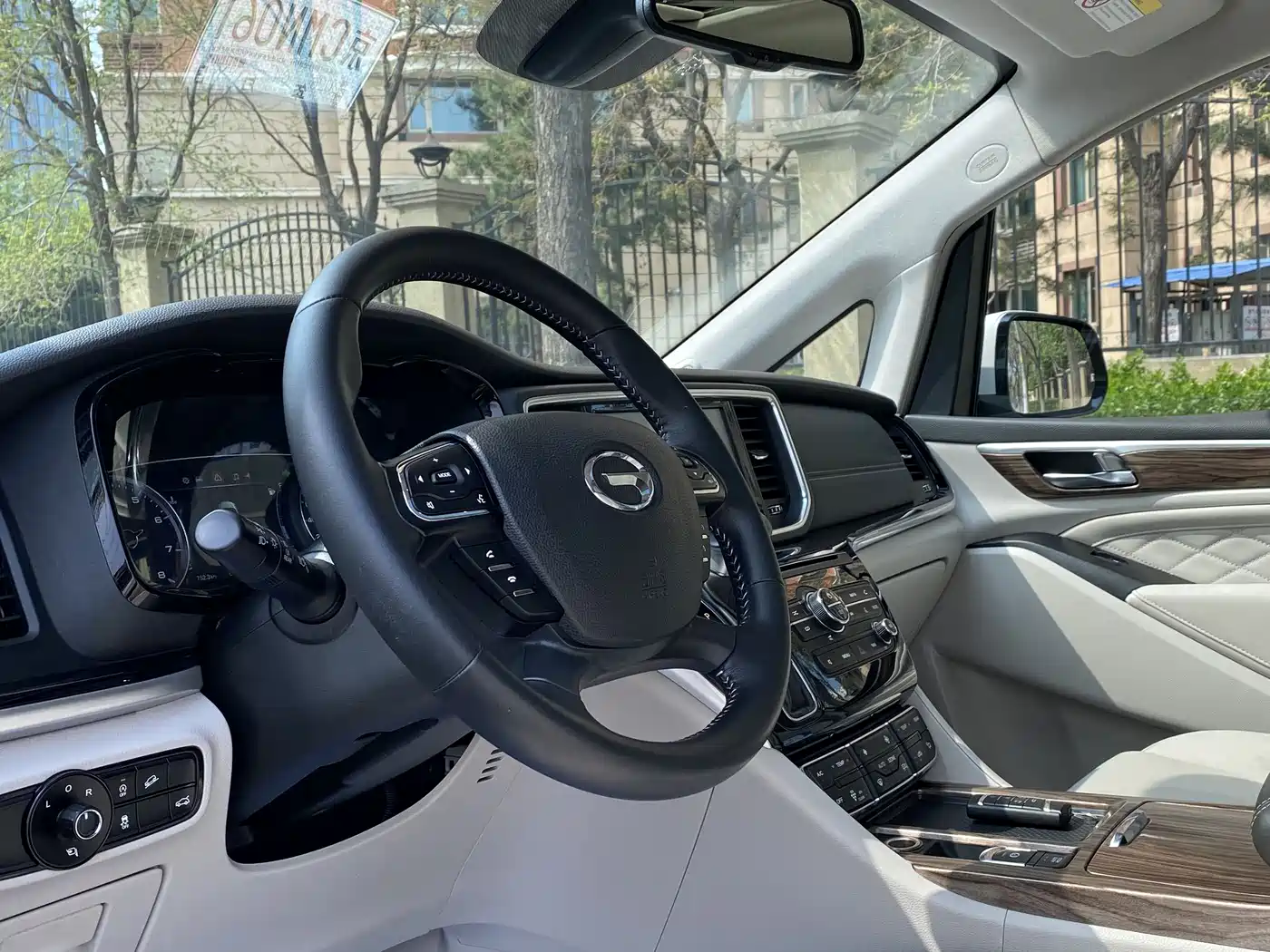 GAC Trumpchi Trumpchi M8 2018 320T Premium Edition фото 20