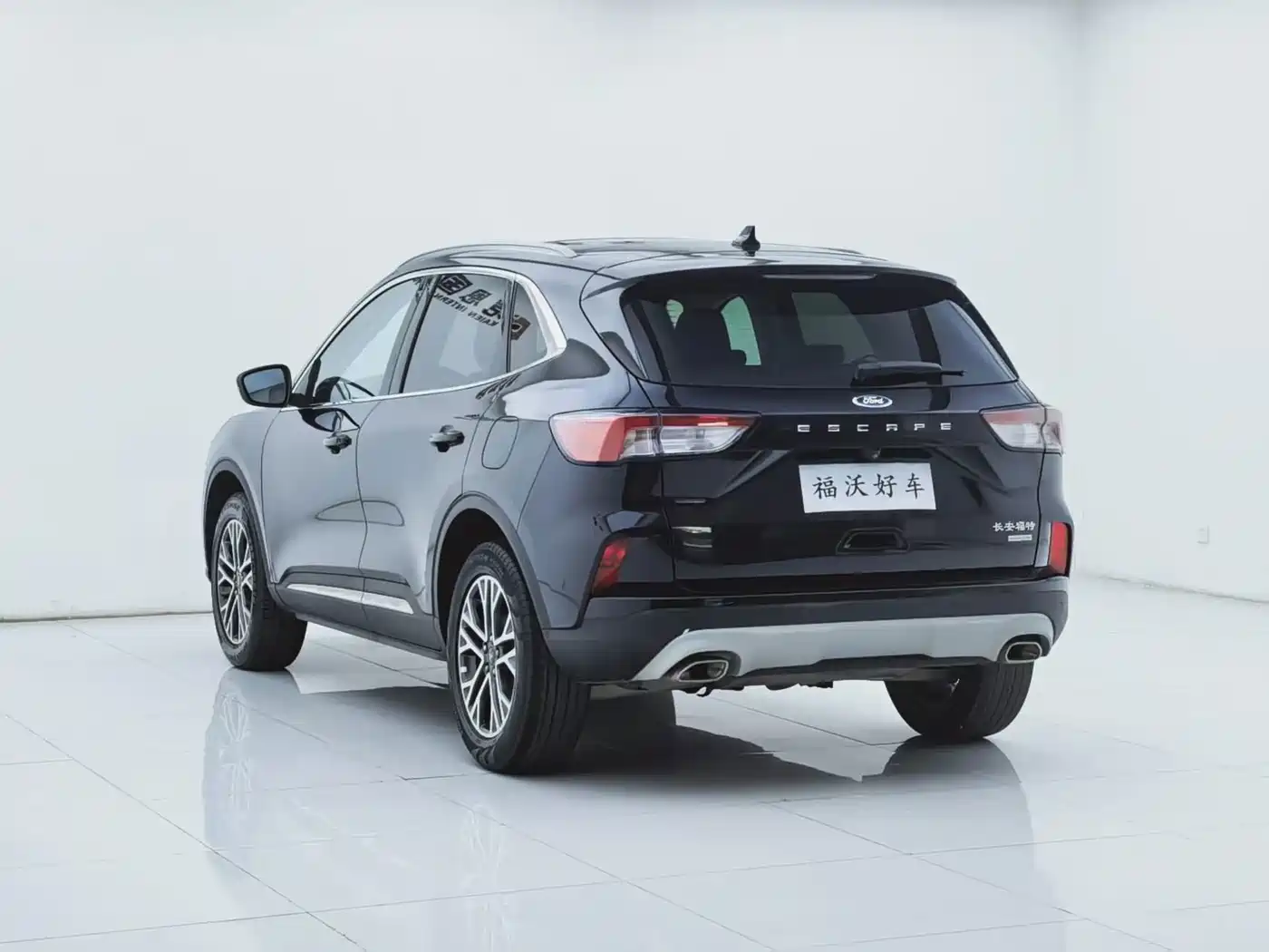Ford Escape 2023 2020 EcoBoost 245 2WD Premium Edition