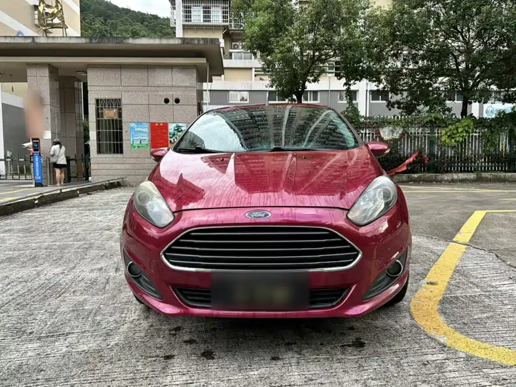 Ford Fiesta 2014 2013 Hatchback 1.5L Automatic Fashion