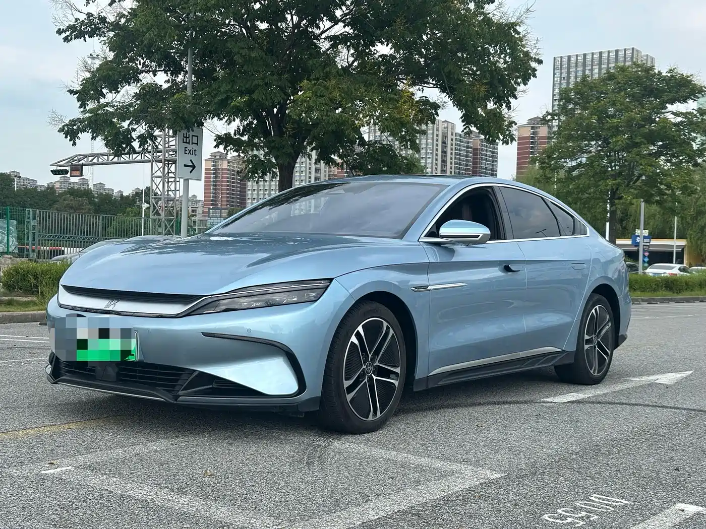 BYD Han 2023 EV Champion Edition 605KM FWD Premium