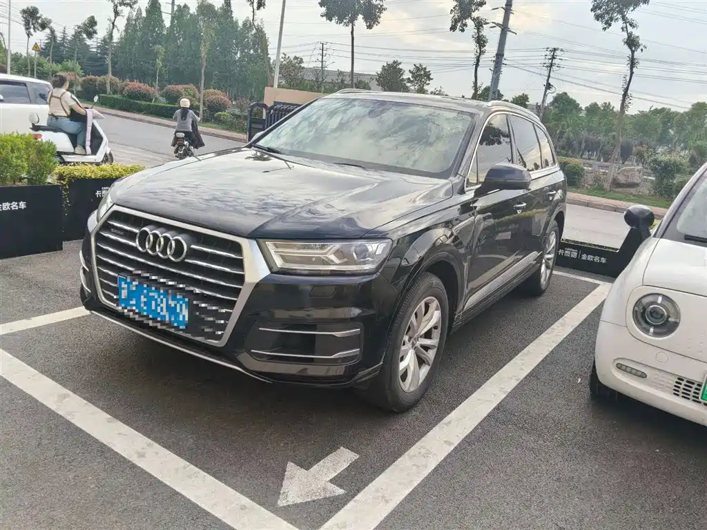 Audi Q7 2016 40 TFSI Comfort