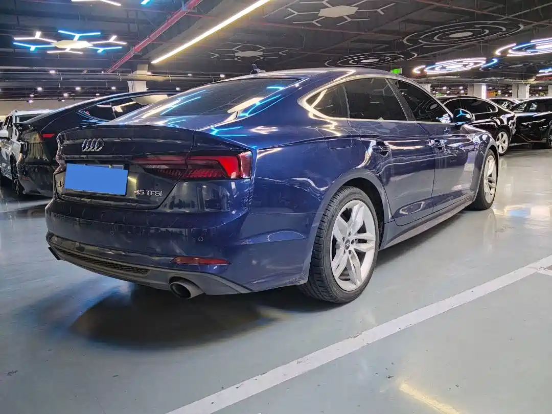 Audi A5 (Import) 2017 Sportback 40 TFSI Fashion фото 13