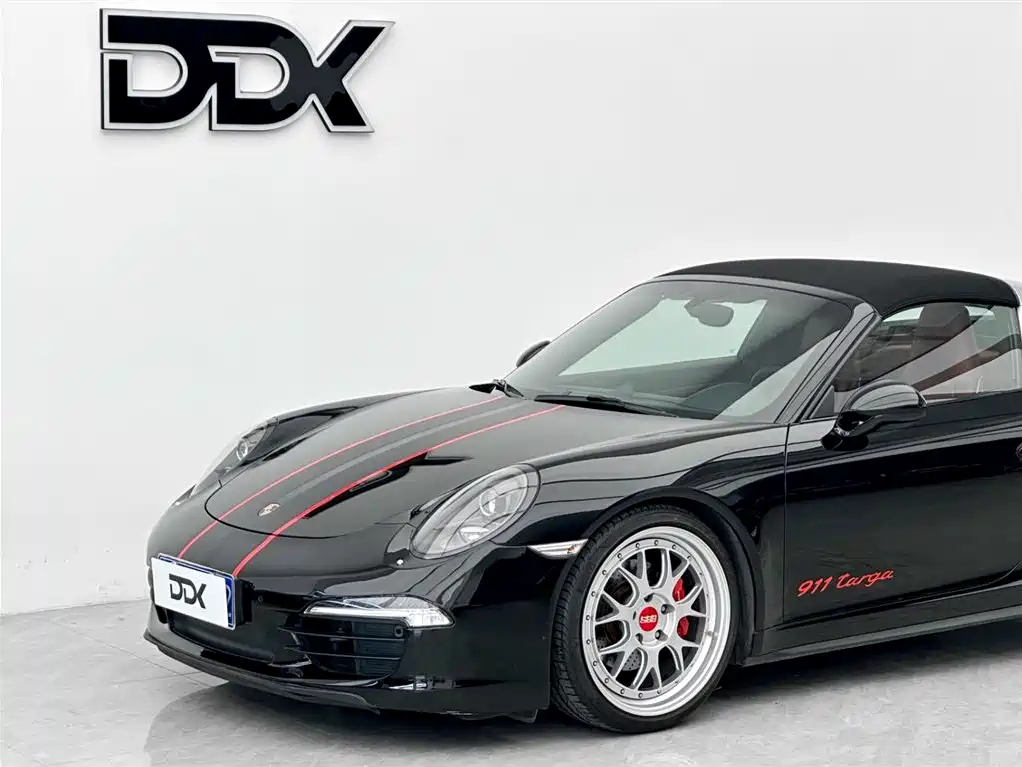 Porsche 911 2014 Targa 4 3.4L фото 3