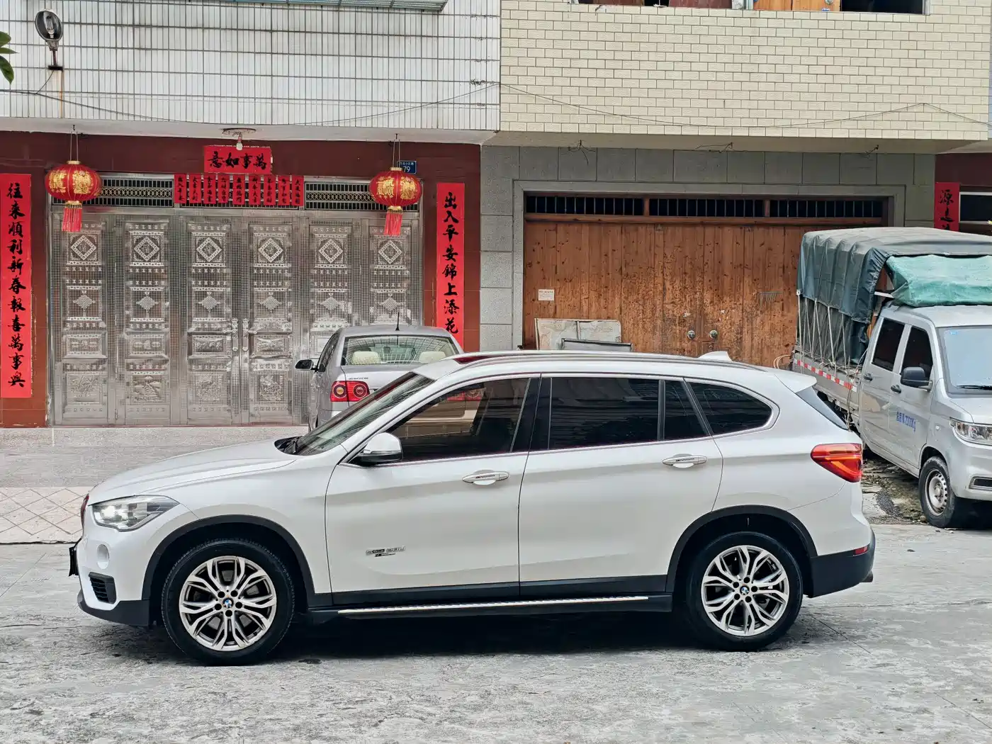 BMW X1 2018 sDrive20Li Leading Model фото 17