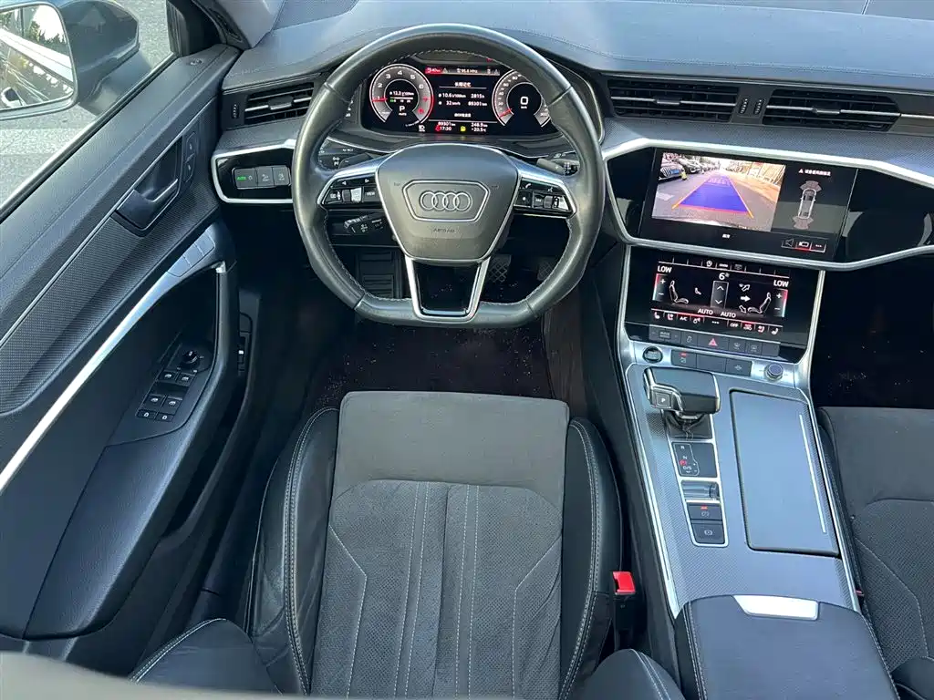 Audi A6L 2021 40 TFSI Luxury Sport фото 6