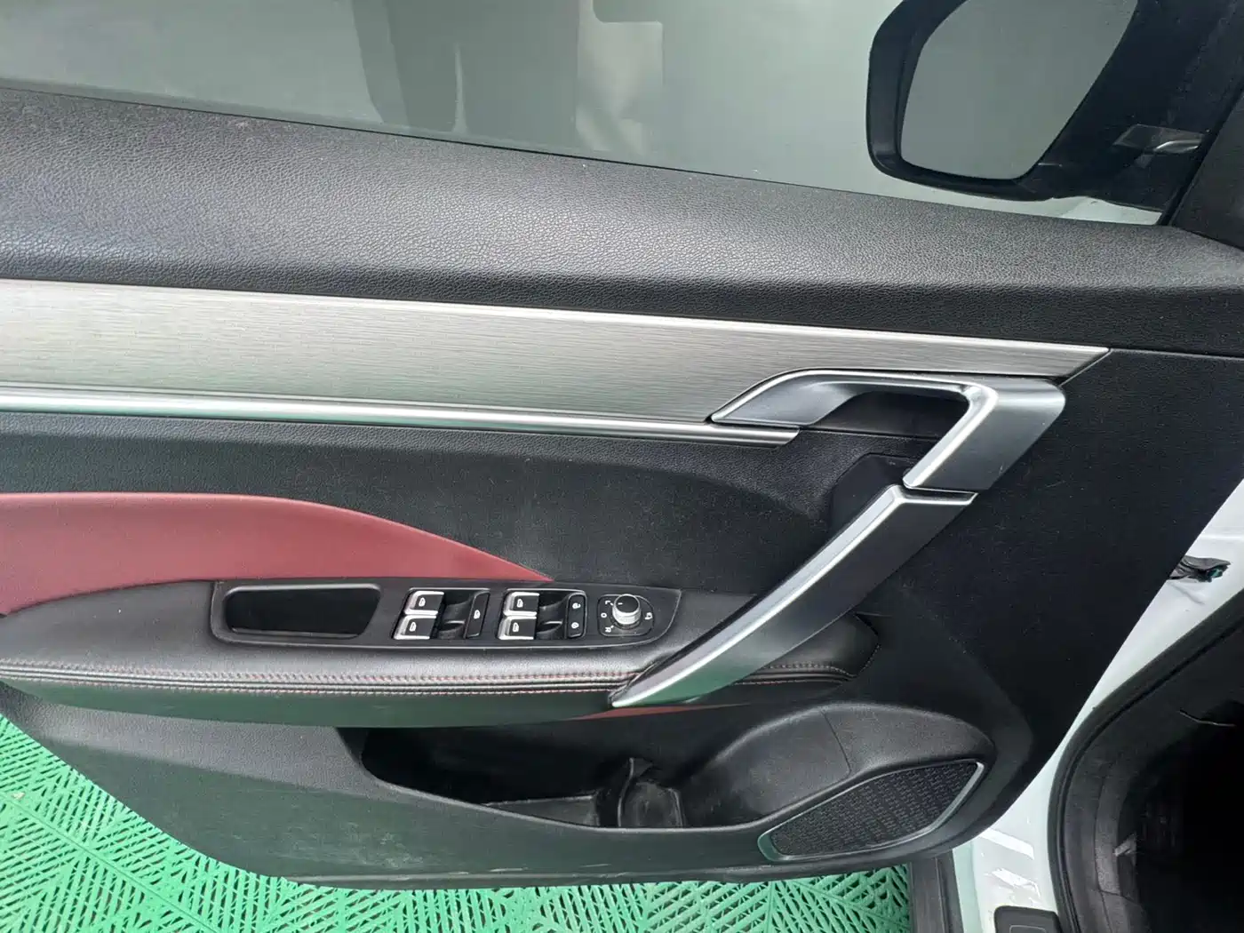 GEELY AUTOMOBILE BINYUE