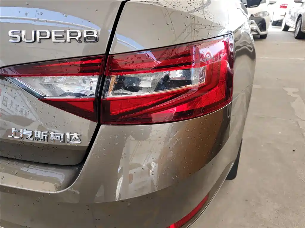 Škoda Superb 2018 TSI330 DSG Comfort Version China VI фото 8