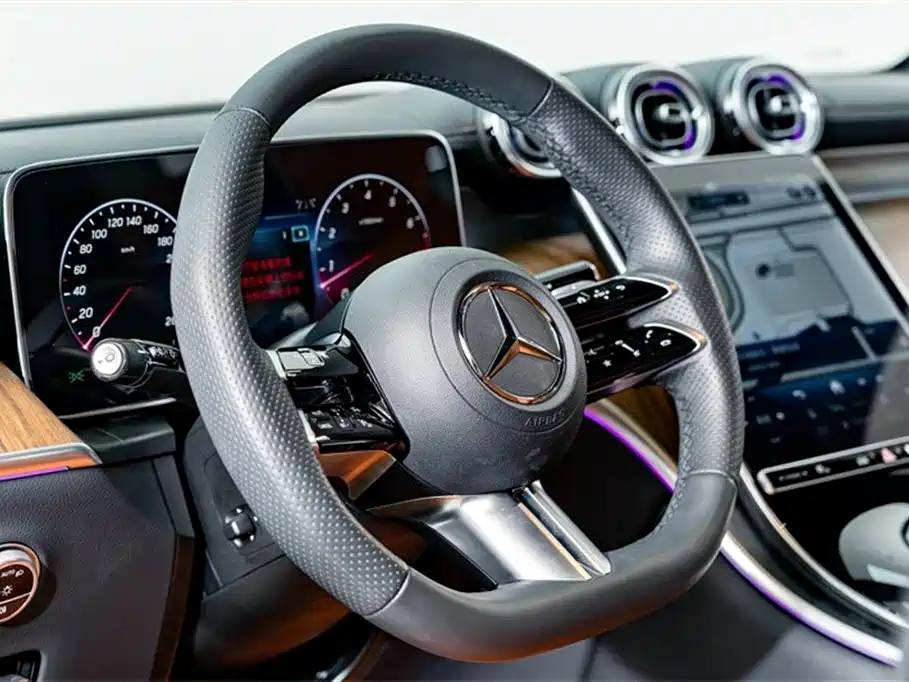 Mercedes-Benz GLC 2024 GLC 300 L 4MATIC Dynamic 5-seater фото 12