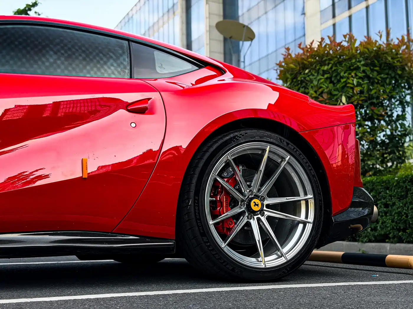 Ferrari 812 2017 6.5L Superfast фото 20