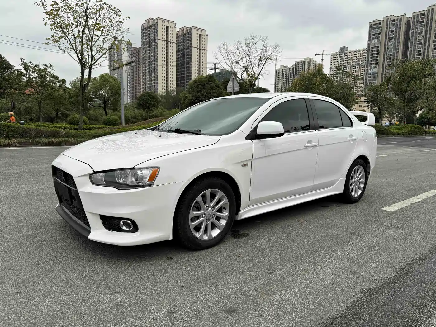 Mitsubishi Lancer EX 2013 Zhi Xuan Edition 2.0L CVT Flagship