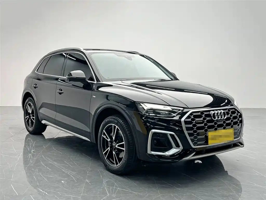 Audi Q5L 2024 Model 40 TFSI Fashion Dynamic фото 7