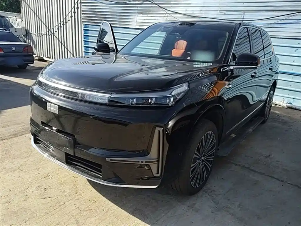 Geely Galaxy Galaxy M9 2025 Base Model