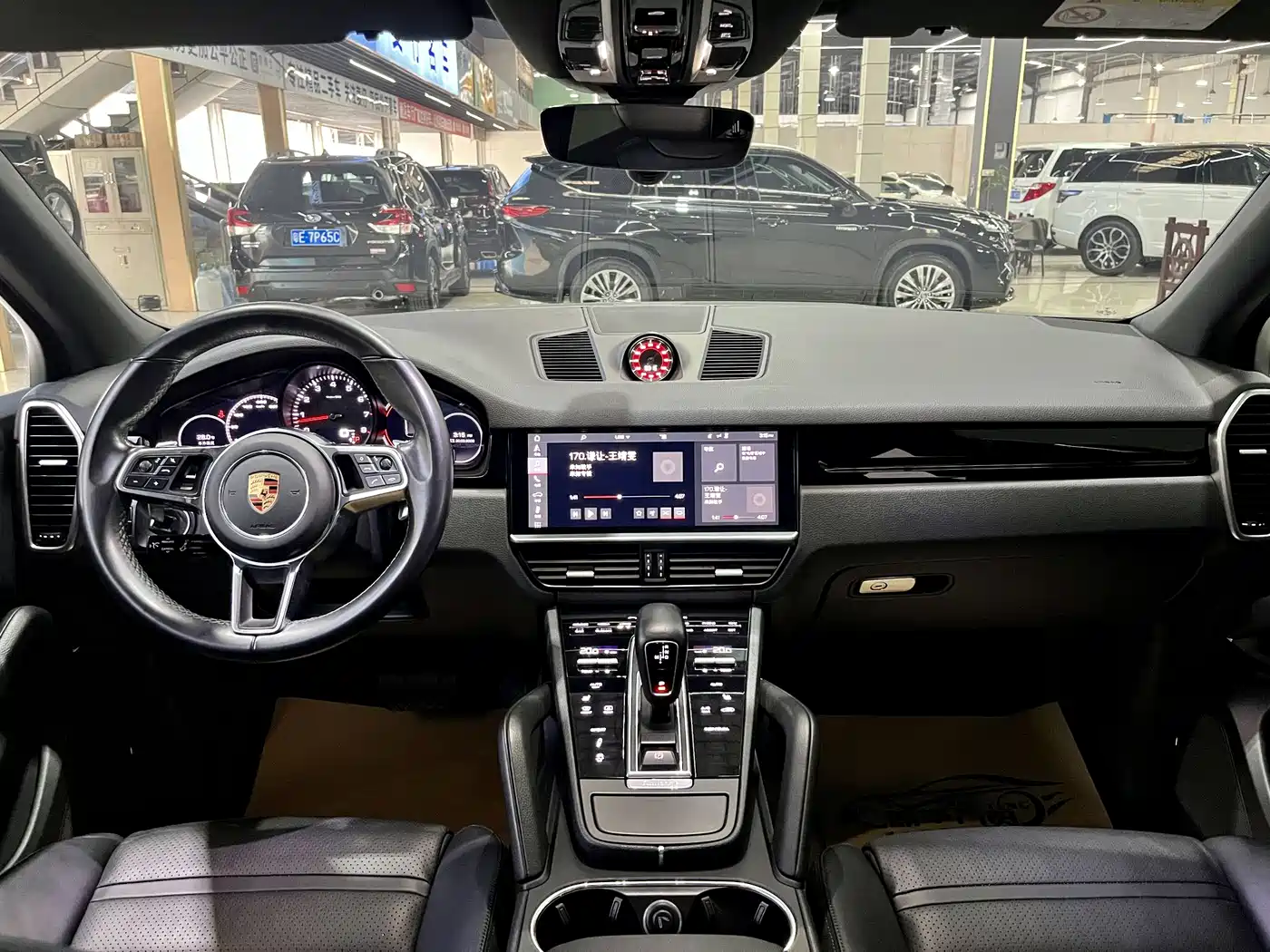 Porsche Cayenne 2018 Cayenne 3.0T фото 11