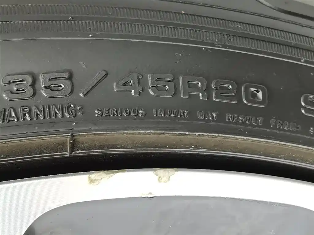 Lynk & Co 05 2020 2.0TD 2WD Shine Halo фото 24