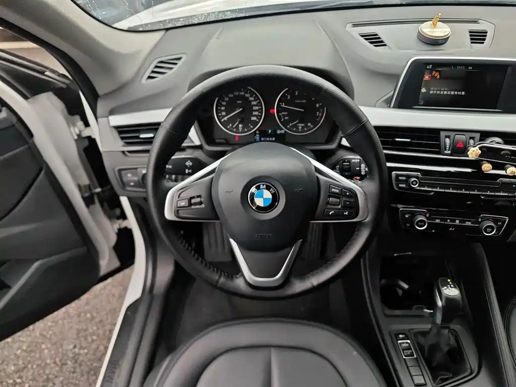 BMW X1 2016 sDrive18Li Fashion Model фото 7
