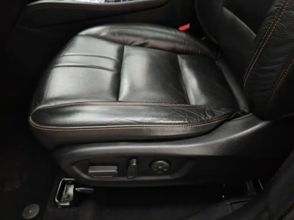 GAC Trumpchi Trumpchi GS8 2017 320T 2WD Luxury Smart Connect (7-seater) фото 20